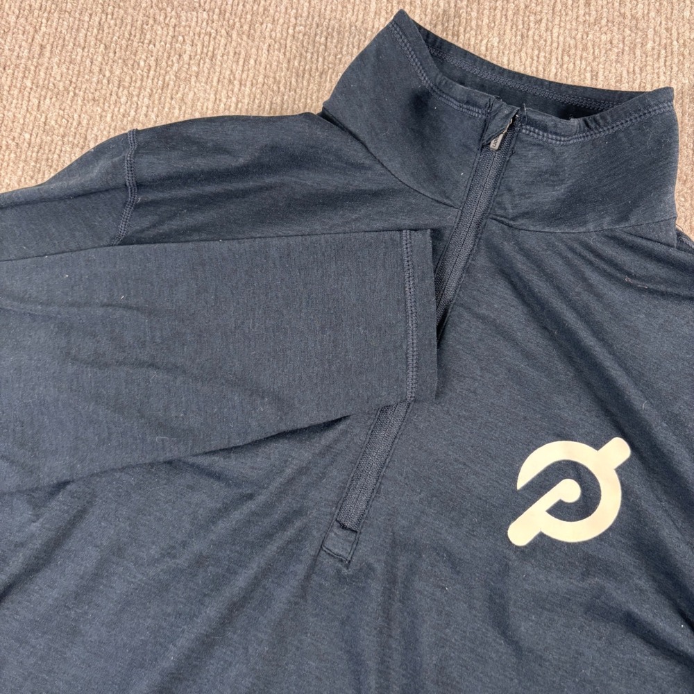 Vuori Navy Blue Ease Performance Half Zip Peloton Men's Size Medium V221‎